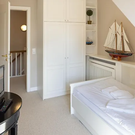 Haukes Hues Дом отдыха Лист